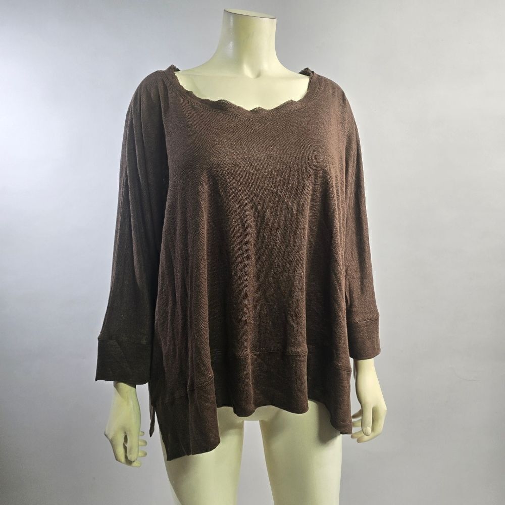 Brown Women's Lightweight Scoop Neck Top